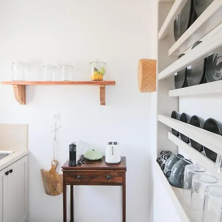 Enea By Tinoshost Тинос