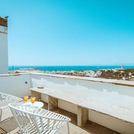 Enea By Tinoshost 3*