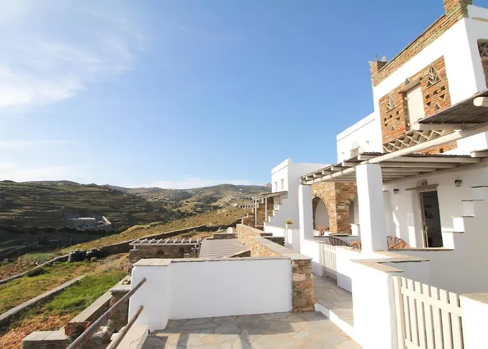 Enea By Tinoshost 3*